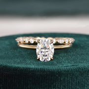 Oval Cut Moissanite Solitaire Engagement Ring with Matching Band